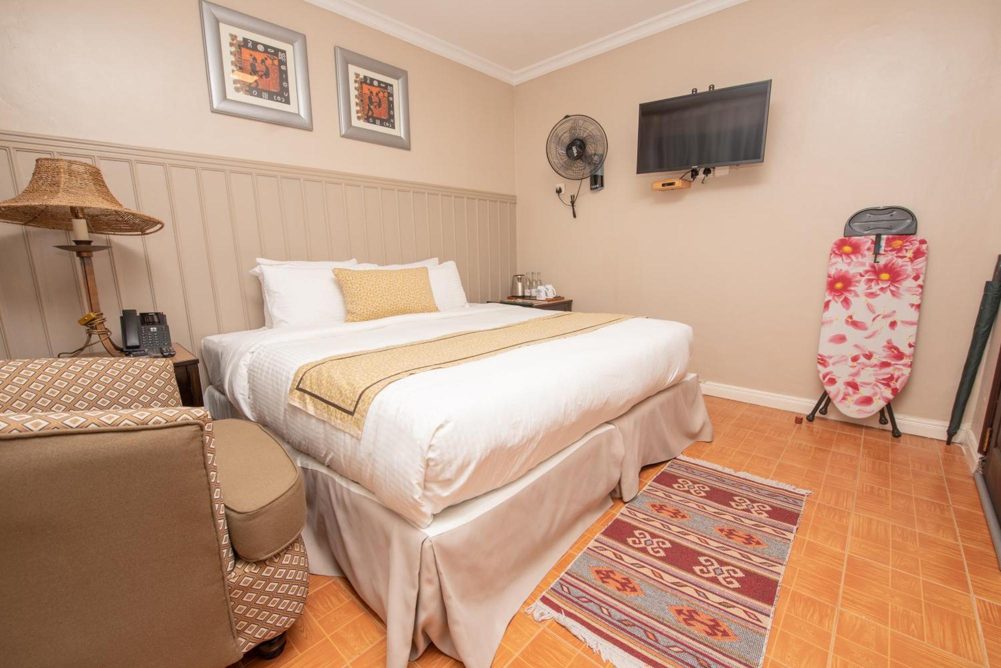Cozy Stead Hotel ไนโรบี ภายนอก รูปภาพ