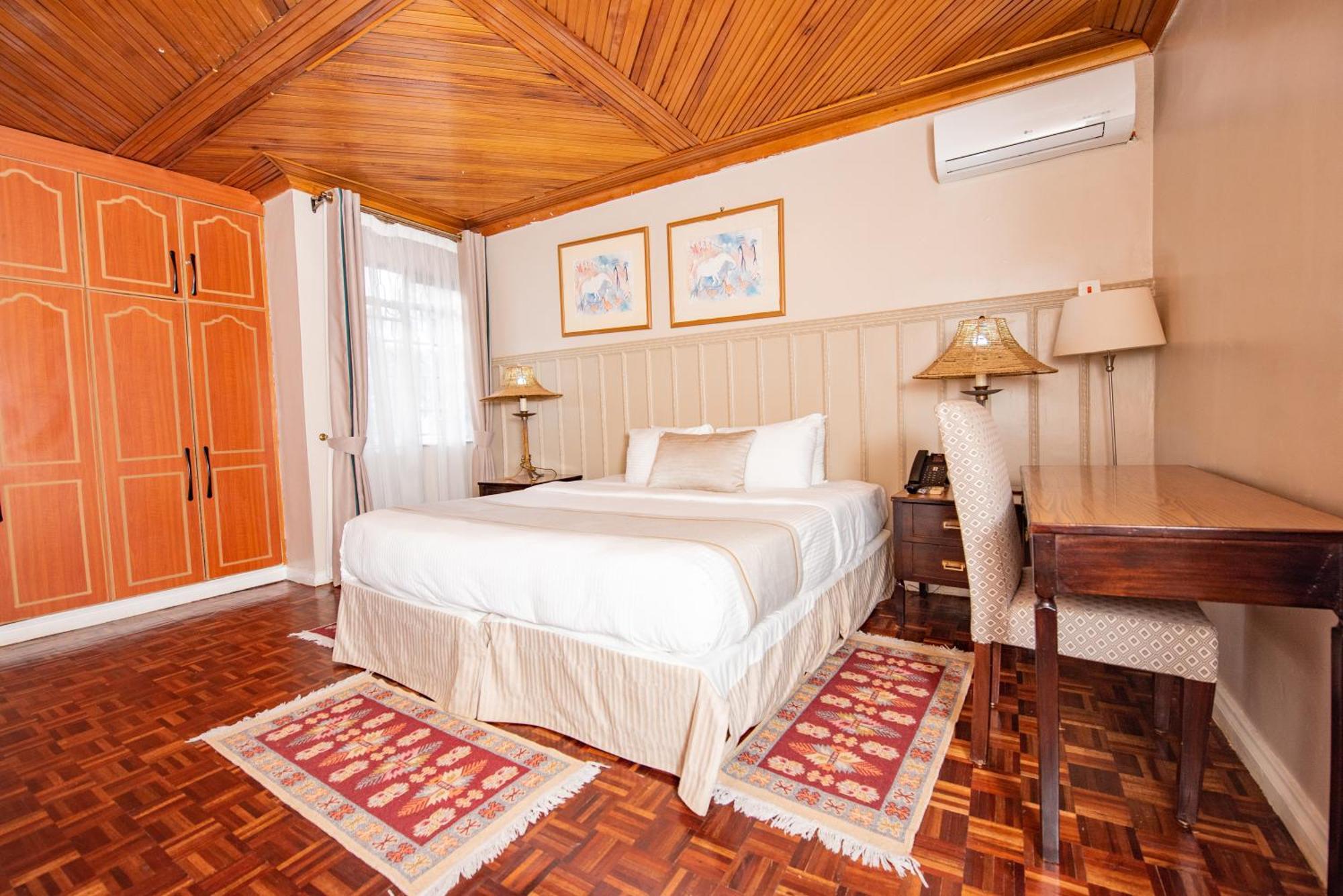 Cozy Stead Hotel ไนโรบี ภายนอก รูปภาพ