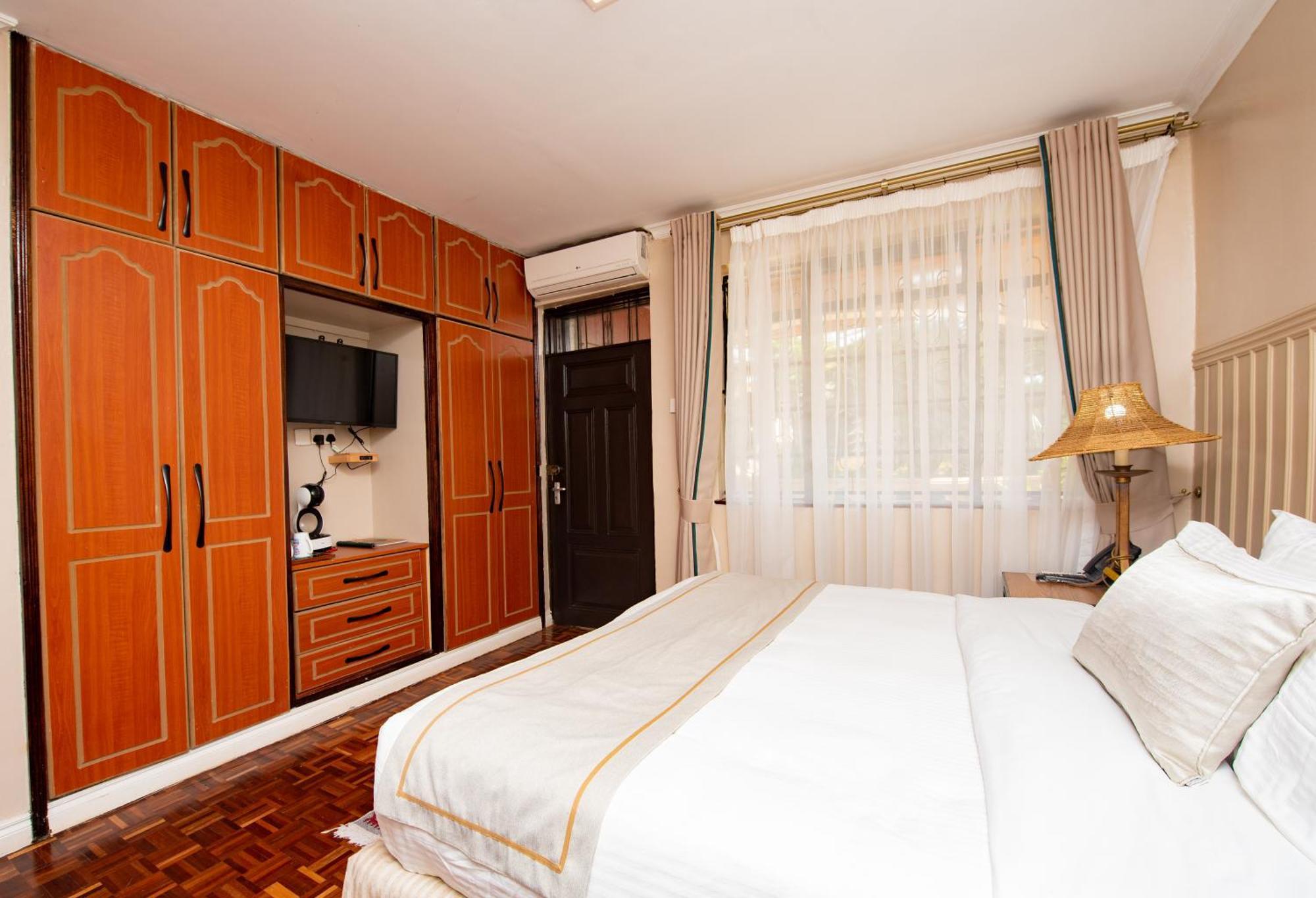 Cozy Stead Hotel ไนโรบี ภายนอก รูปภาพ