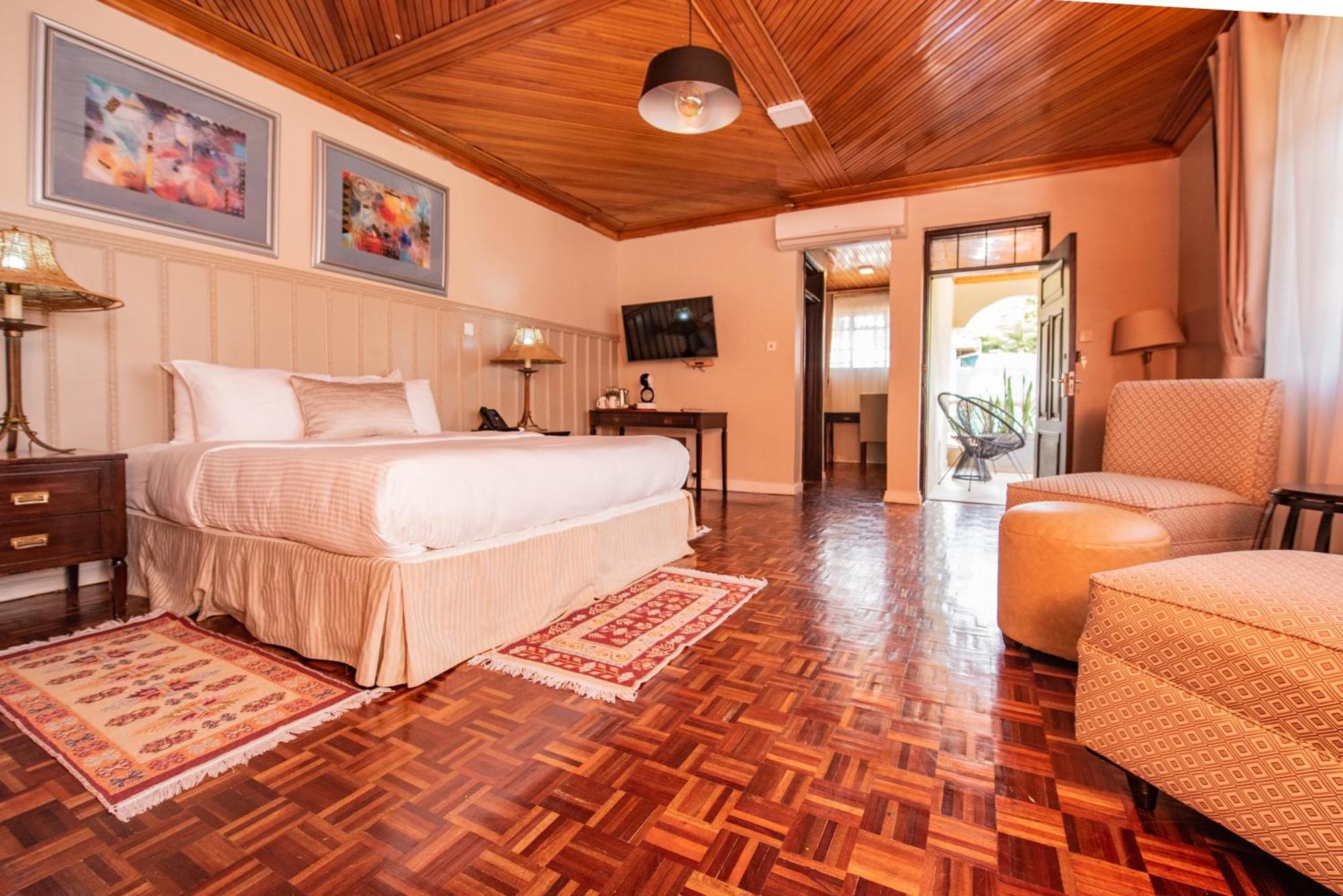 Cozy Stead Hotel ไนโรบี ภายนอก รูปภาพ