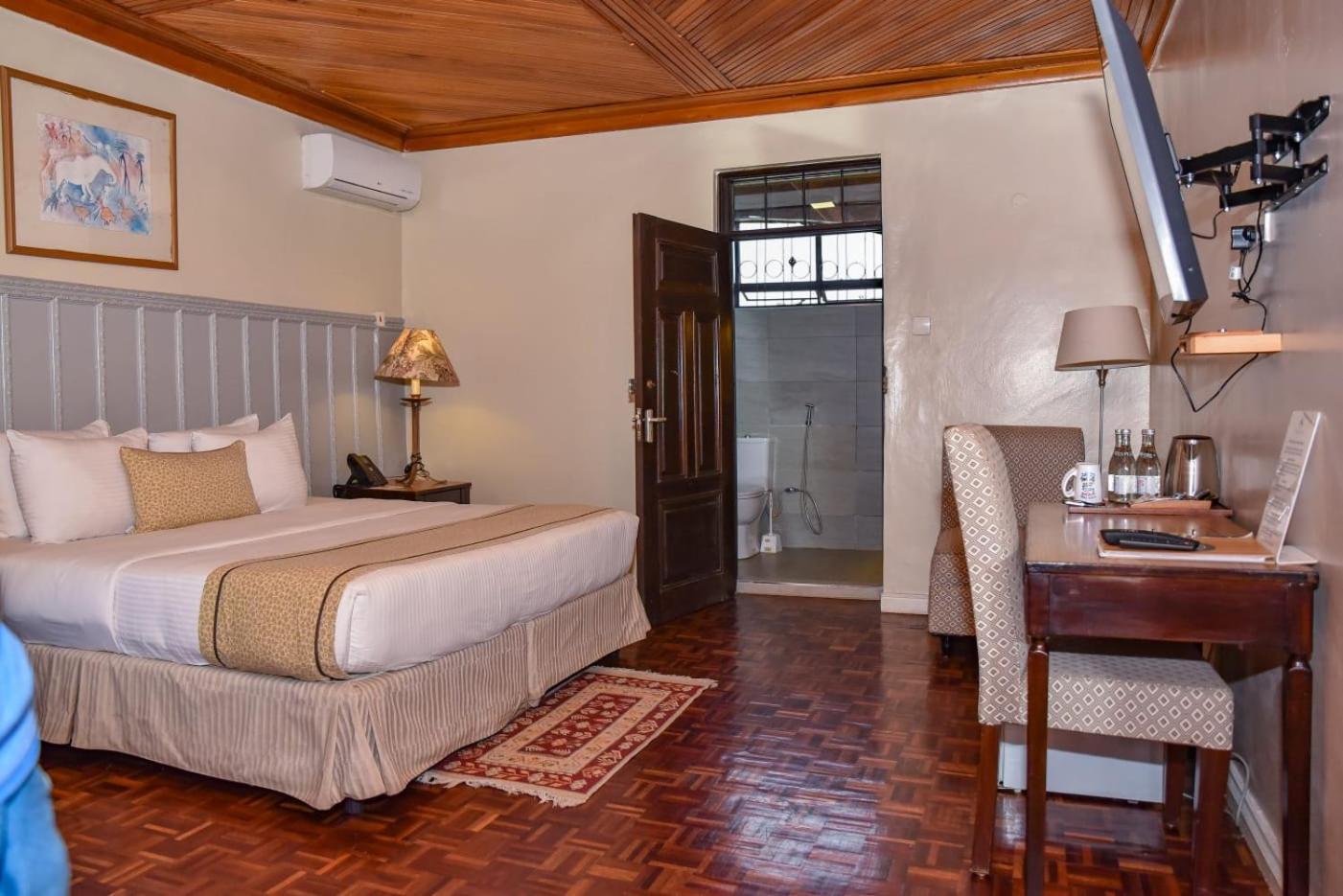 Cozy Stead Hotel ไนโรบี ภายนอก รูปภาพ