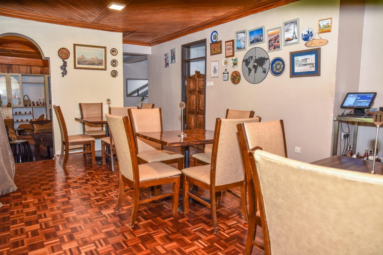 Cozy Stead Hotel ไนโรบี ภายนอก รูปภาพ
