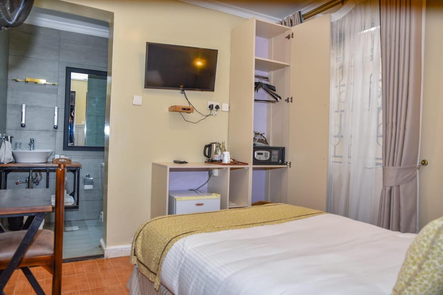 Cozy Stead Hotel ไนโรบี ภายนอก รูปภาพ